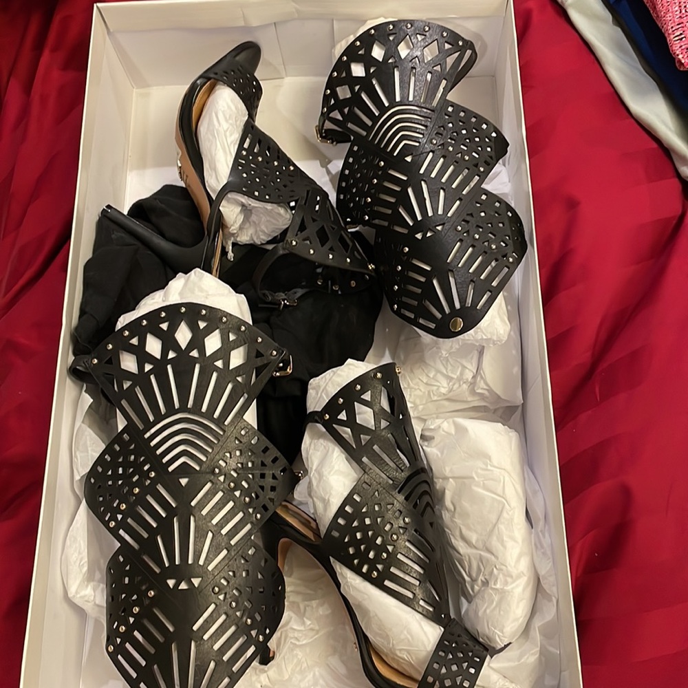 SCHUTZ Brasiliana Convertible Laser-Cut Sandal. NIB - Picture 13 of 16